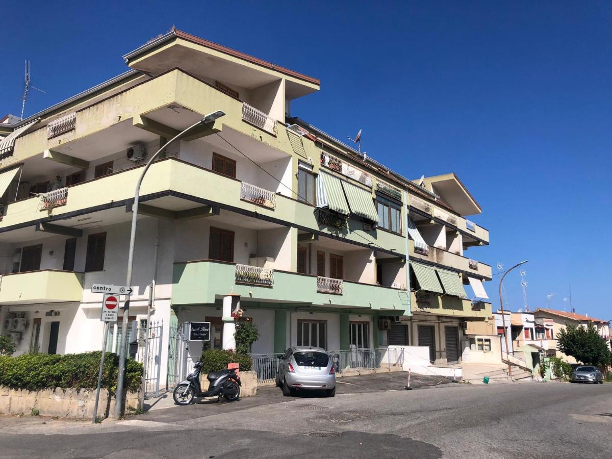 Agape Rooms In Tropea Eksteriør billede