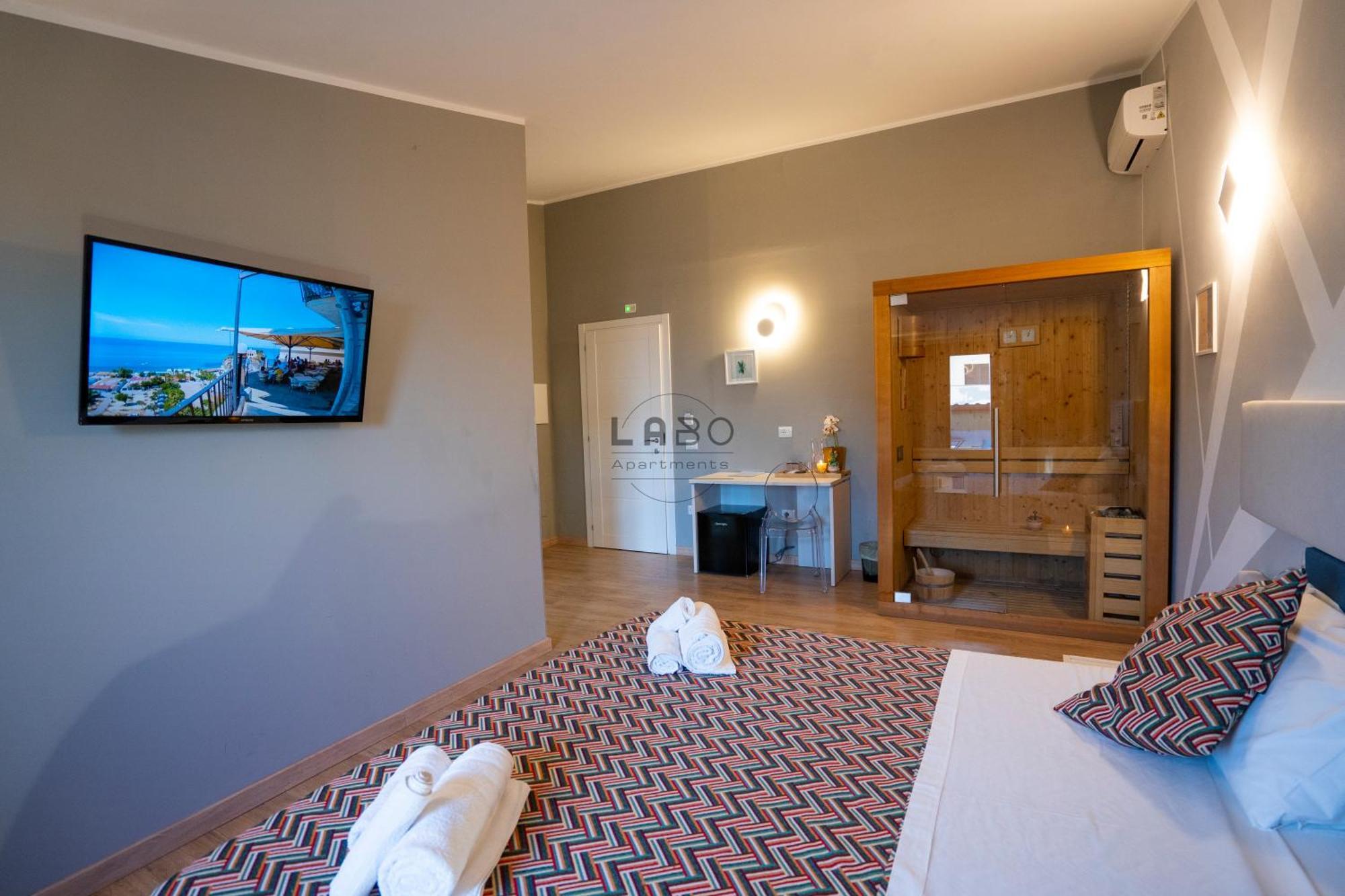 Agape Rooms In Tropea Eksteriør billede